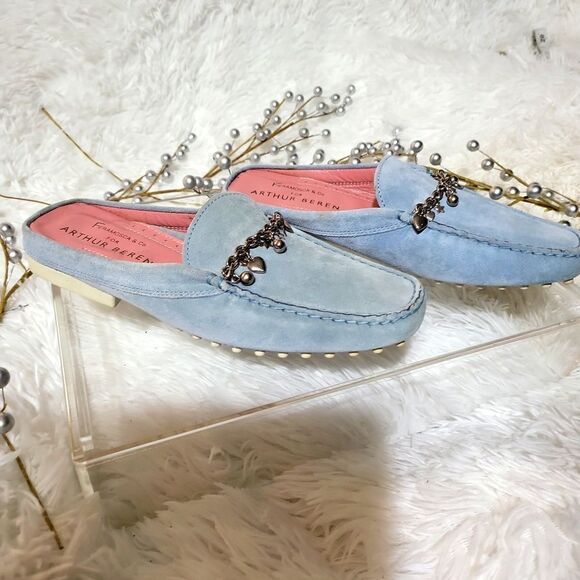 Fieramosca sky blue all leather suede, rubber,soles, size 5 with gorgeous charms - Picture 7 of 10